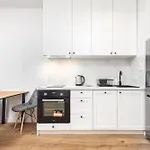 Wynalazek 3 By Homeprime Apartamento Varsovia